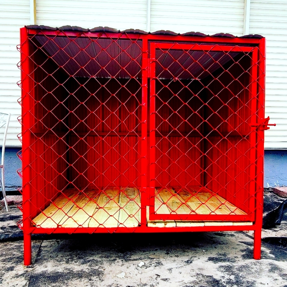 Dog kennels dog cages